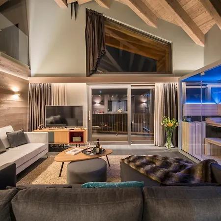 Principe Delle Nevi מלון