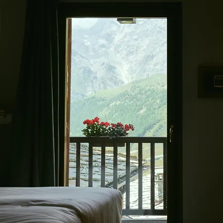 Principe Delle Nevi Hotel 4*